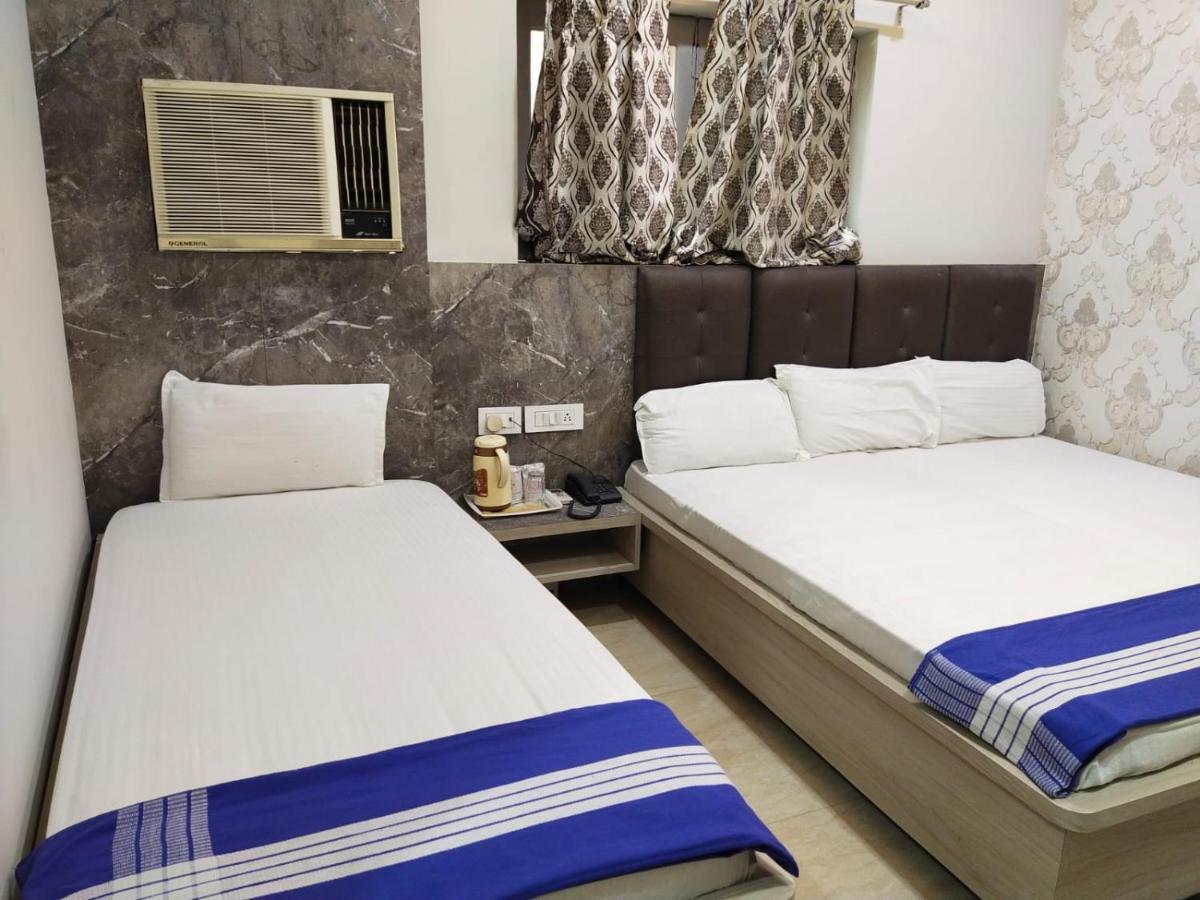 Hotel Gateway Kailash Varanasi Ngoại thất bức ảnh