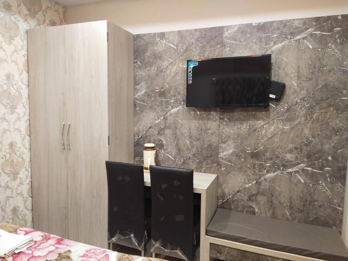 Hotel Gateway Kailash Varanasi Ngoại thất bức ảnh