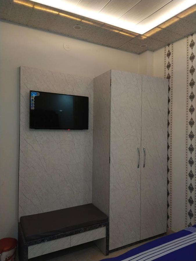 Hotel Gateway Kailash Varanasi Ngoại thất bức ảnh